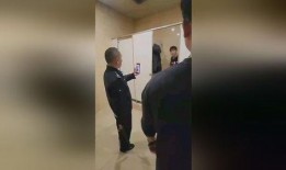 厕所视频在线观看,在线观看背后的秘密与启示