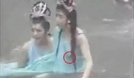 影视中的爆料穿帮视频在线观看,在线观看穿帮视频，揭秘幕后真相