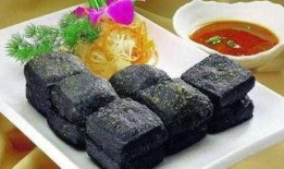 臭豆腐爆料新闻报道文案,揭秘街头美食背后的秘密