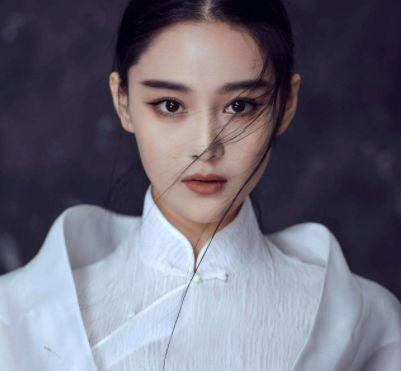 娱乐圈吃瓜明星杨幂图片